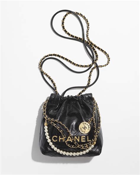 chanel bag 22 small|Chanel 22 bag small price.